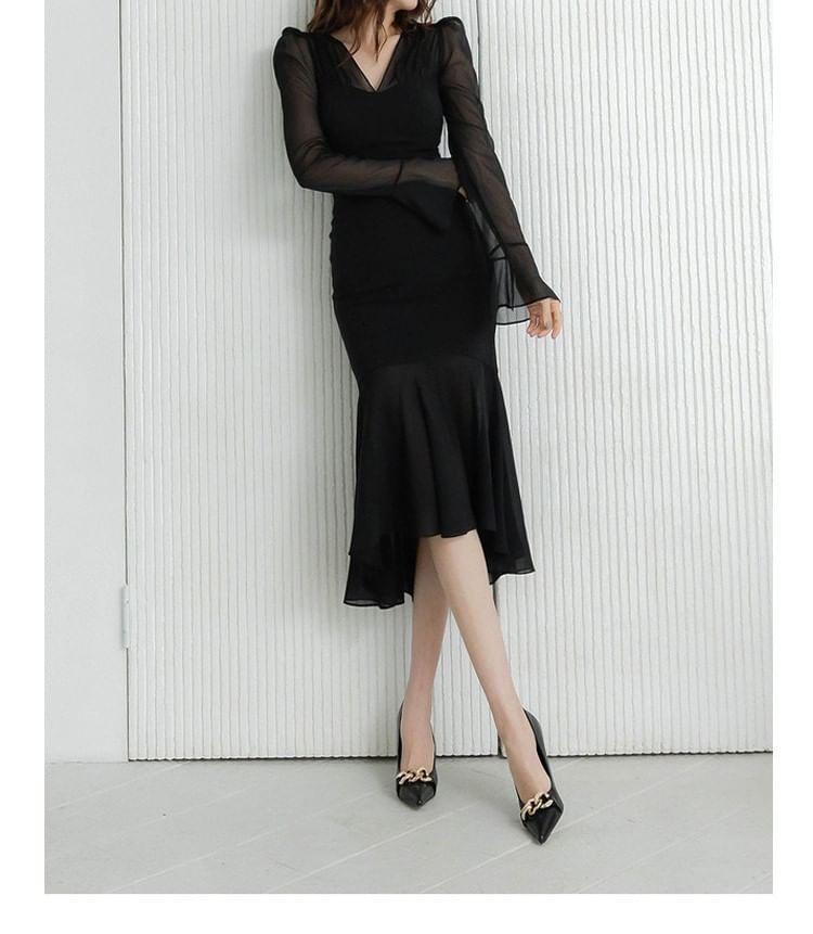 Long-Sleeve V-Neck Plain Midi Mermaid Dress Product Image