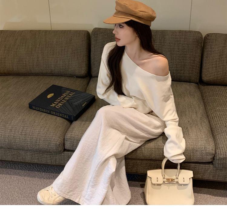 Long-Sleeve Off-Shoulder Plain Knit Top Product Image