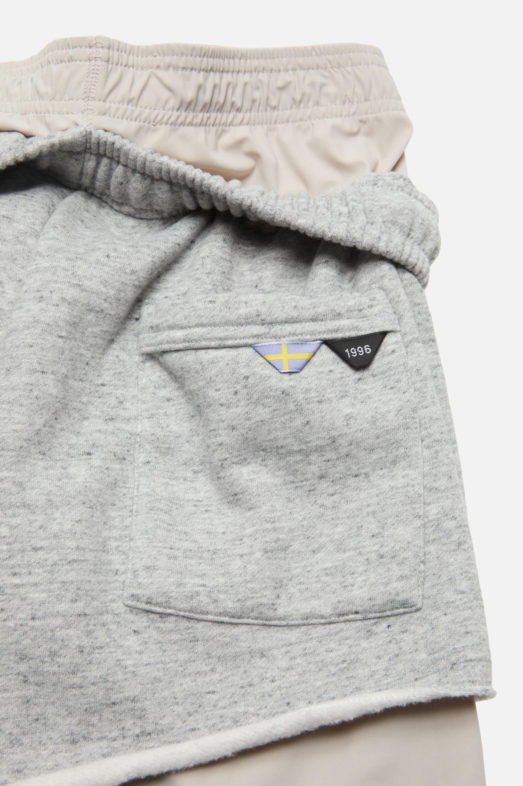 Layered fleece shorts Product Image