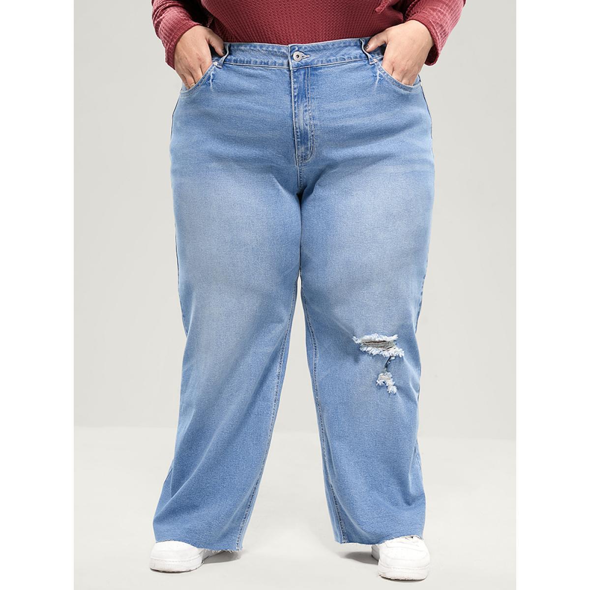 Plus Size Boyfriend Wide Leg Slightly Stretchy High Rise Light Wash Jeans Women LightBlue Casual Plain Low stretch Pocket Jeans BloomChic 14/1X Product Image