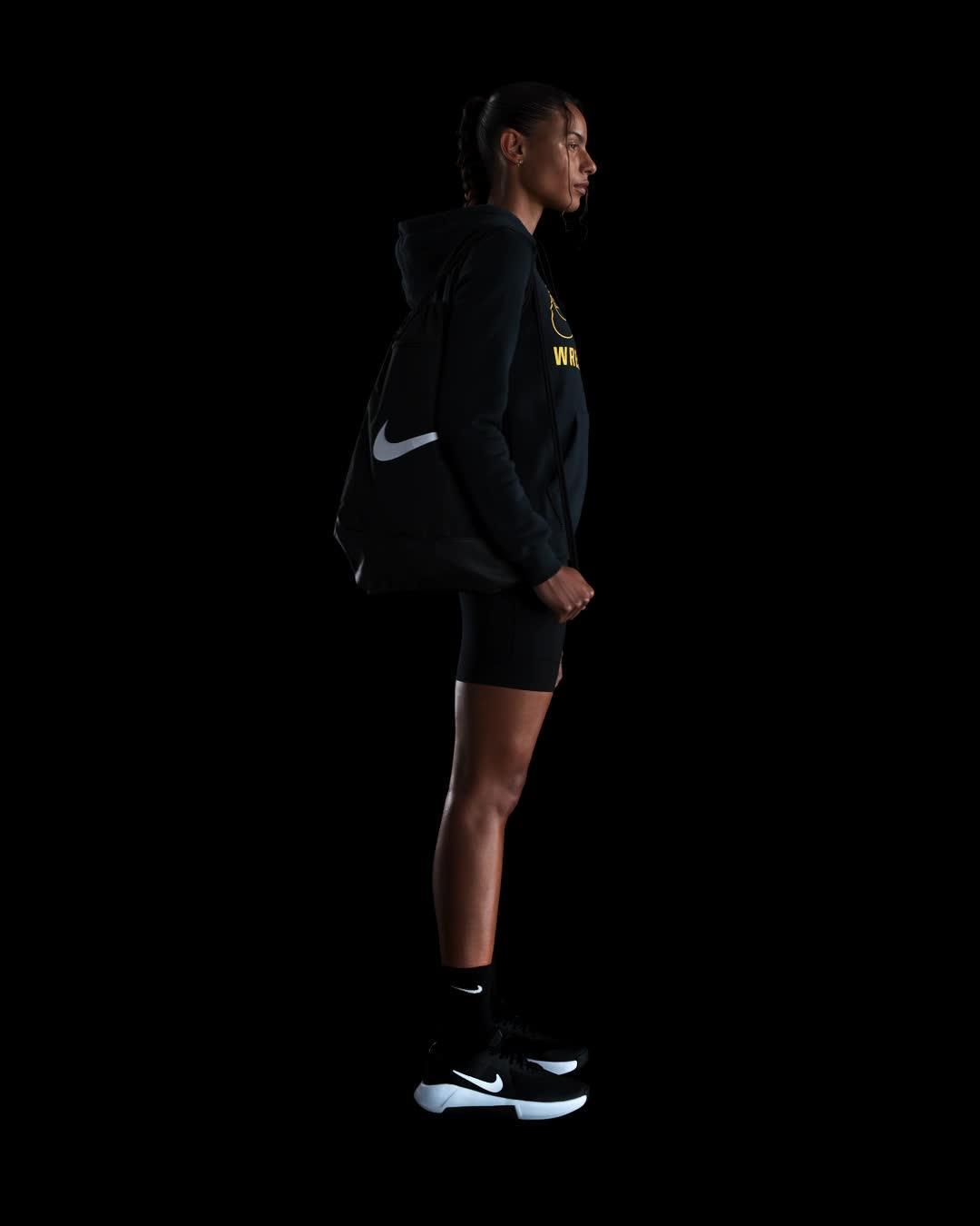 Nike Women's Wrestling Pullover Hoodie Product Image