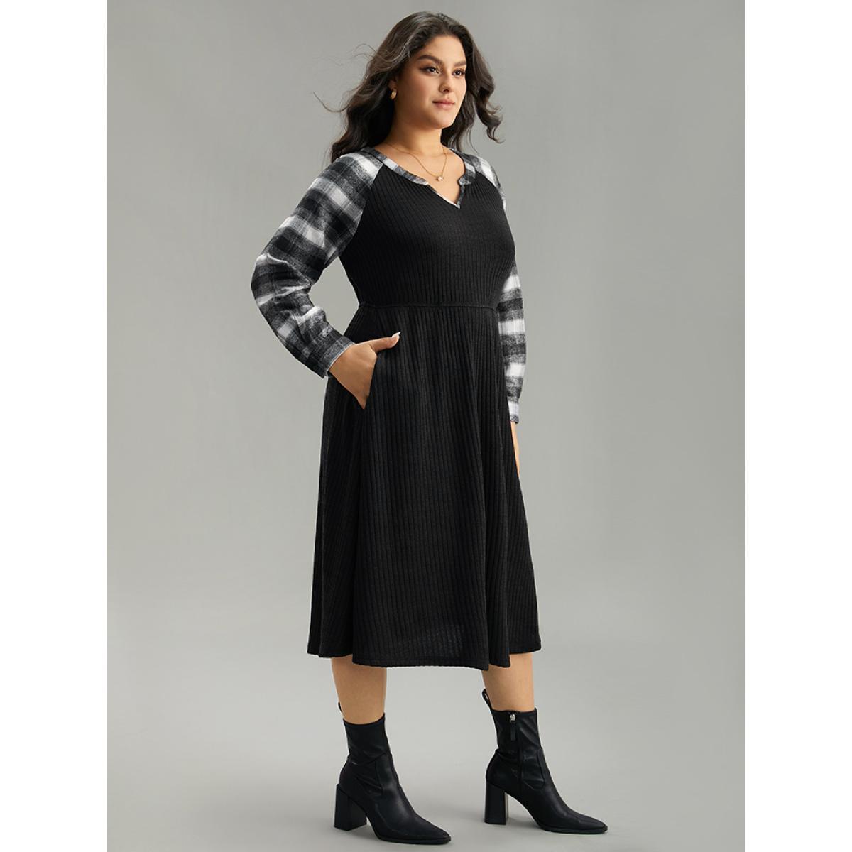 Plus Size Rib Knit Plaid Patchwork Pocket Notched Dress Black Women Casual Patchwork Notched collar Long Sleeve Curvy Midi Dress BloomChic 10/M Product Image