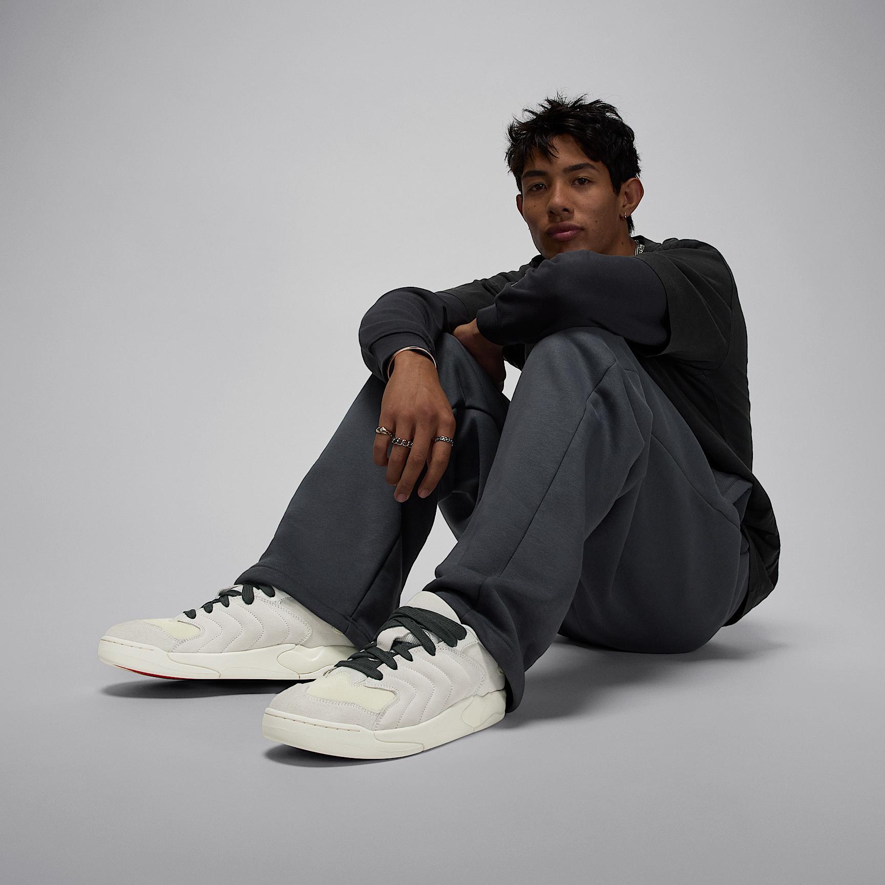 Men's Jordan Session Shoes Product Image