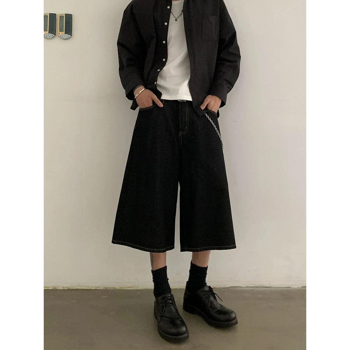 RT No. 18844 LONG DENIM SHORTS Product Image