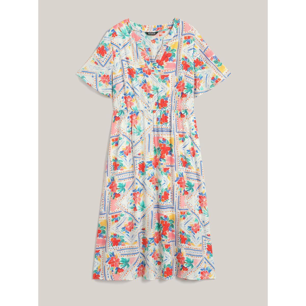 Plus Size Floral Collage Print Pockets Midi Dress Multicolor Women Notched collar Short sleeve Curvy BloomChic 28/5X Product Image