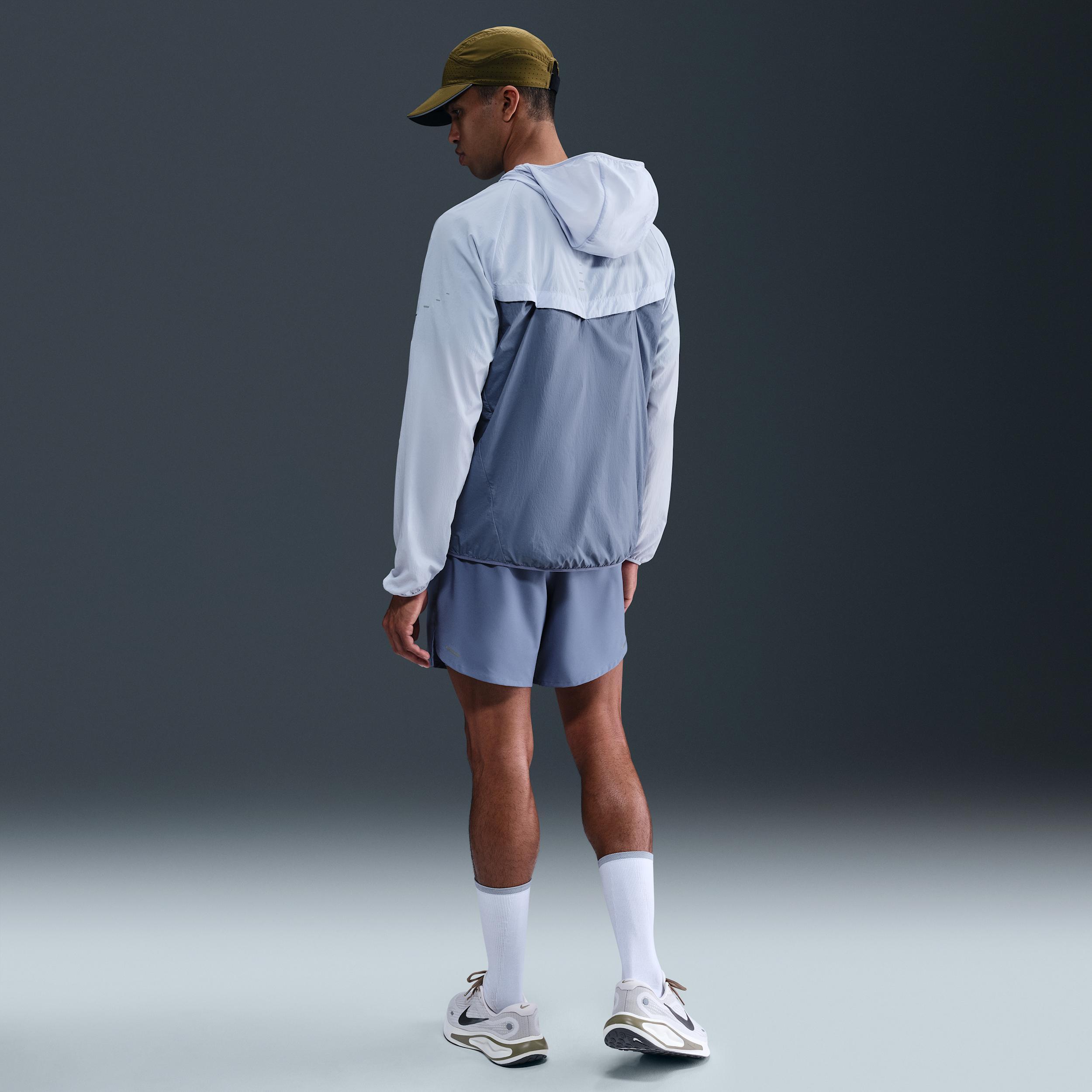 Nike Men's Stride Dri-FIT 7" 2-in-1 Running Shorts Product Image