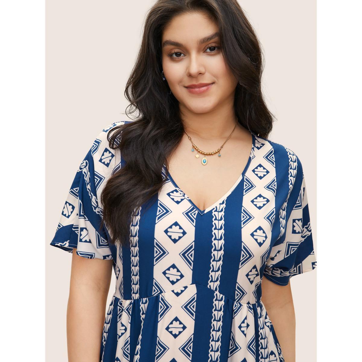 Plus Size Bandana Print Patchwork Elastic Waist Dress DarkBlue Women Resort Non V-neck Short sleeve Curvy Midi Dress BloomChic 30/6X Product Image