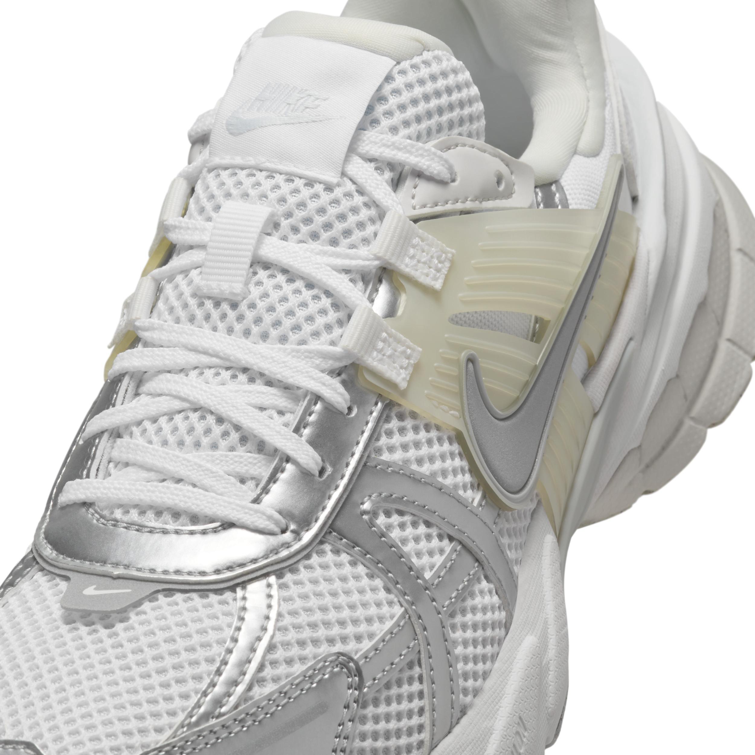 Nike Womens Nike V2K Run - Womens Running Shoes Product Image