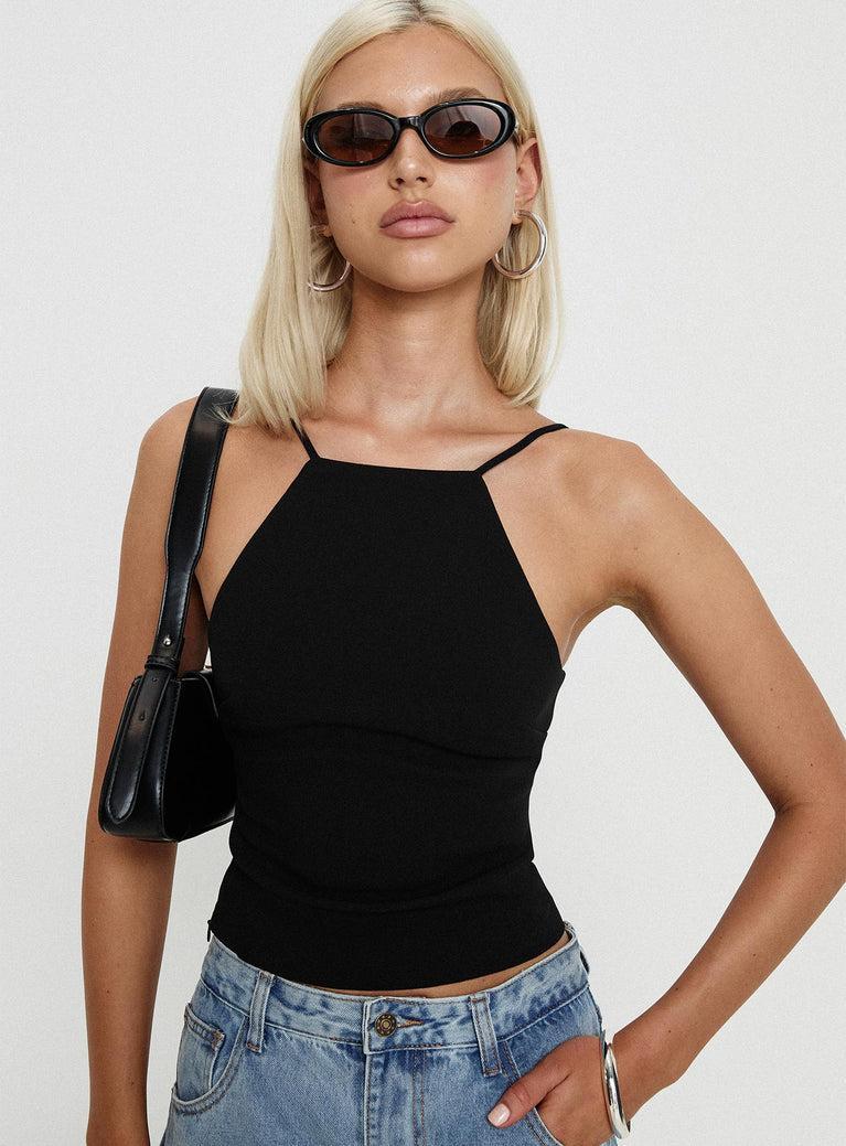 Arianwen Top Black Product Image