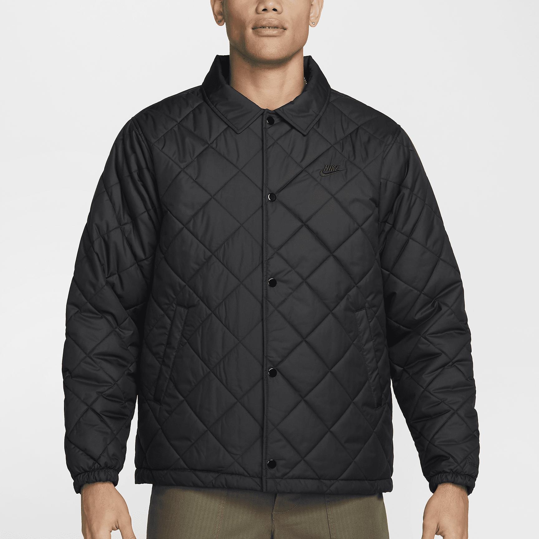 Nike Club Men's Lightweight Quilted Therma-FIT Insulated Jacket Product Image