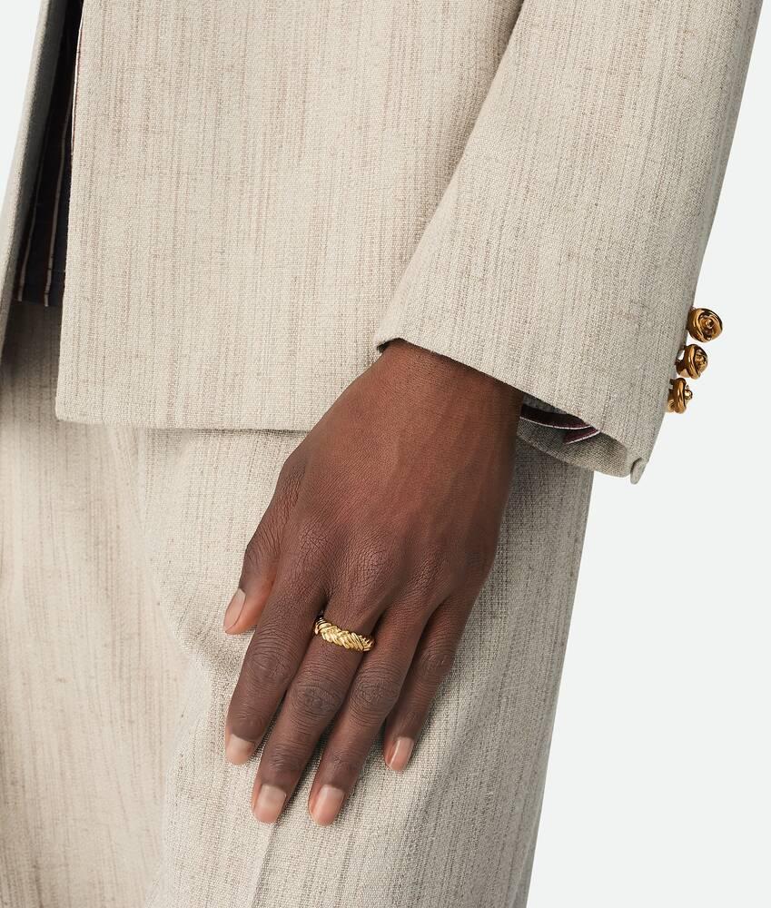 Women's Intreccio Ring in Yellow gold Product Image