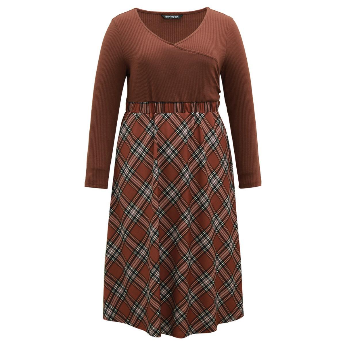Plus Size Plaid Elastic Waist Patchwork Rib Knit Dress Maroon Women Elegant Printed Round Neck Long Sleeve Curvy Midi Dress BloomChic 14-16/1X Product Image