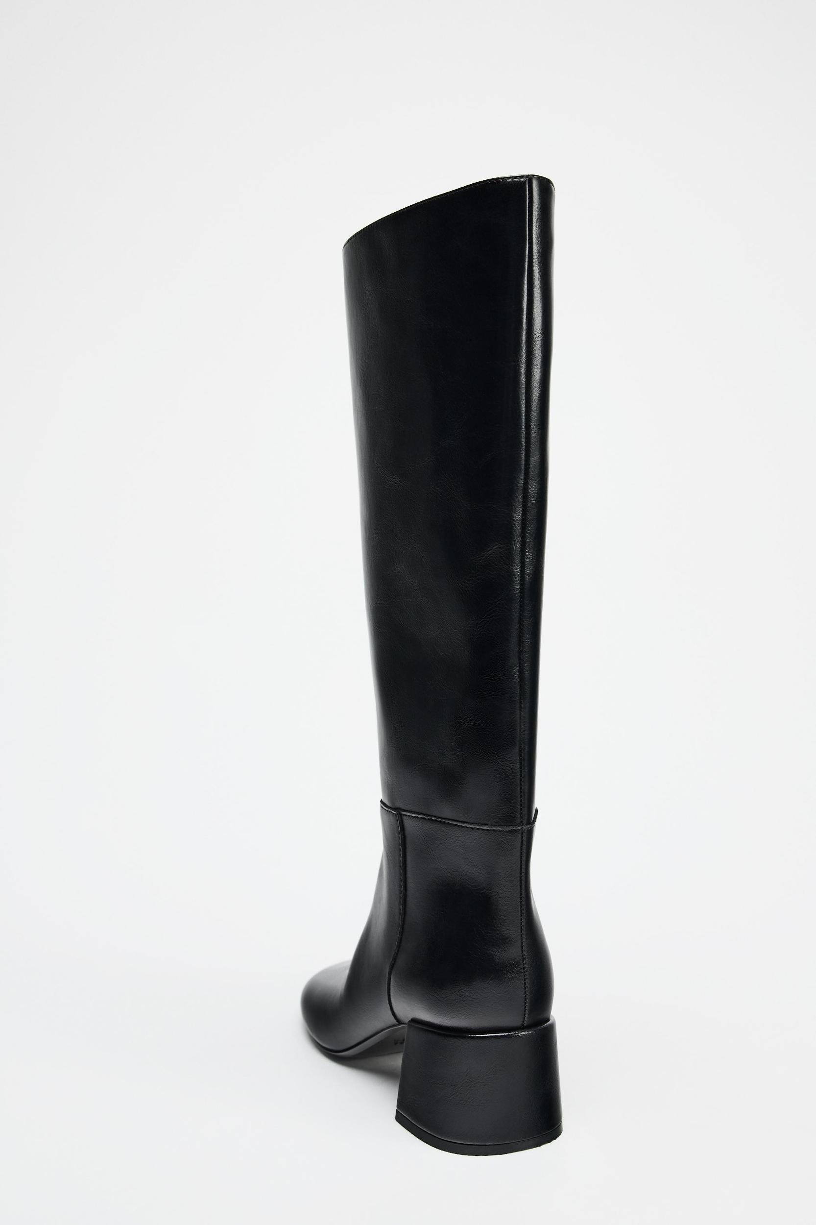WIDE HEELED TOPSTITCHED BOOTS Product Image