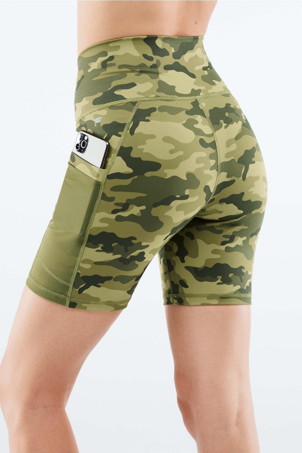 Fabletics On-The-Go High-Waisted 6 Short Womens Faded Olive Camo Size XXS Product Image