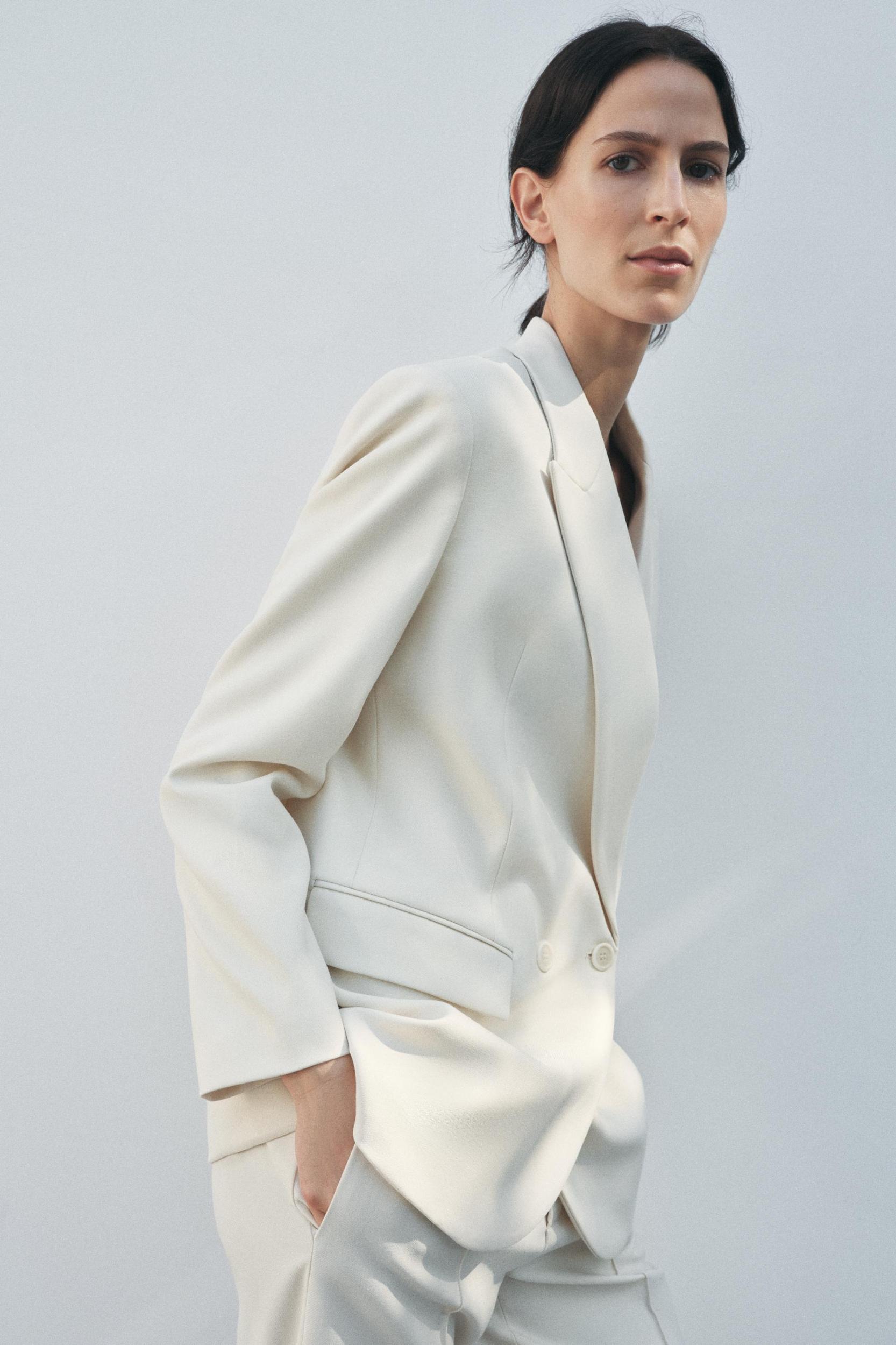 ZW COLLECTION DOUBLE BREASTED JACKET Product Image