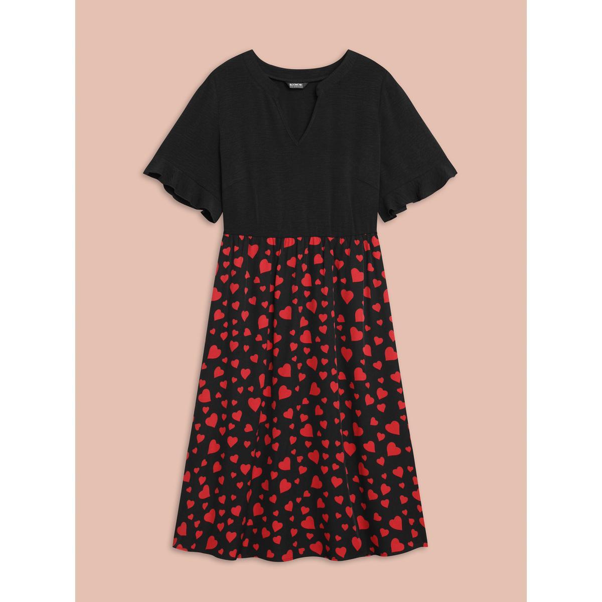 Plus Size Contrast Heart Pattern Notched Collar Dress Black Women Elegant Patchwork Notched collar Short sleeve Curvy BloomChic 22-24/3X Product Image