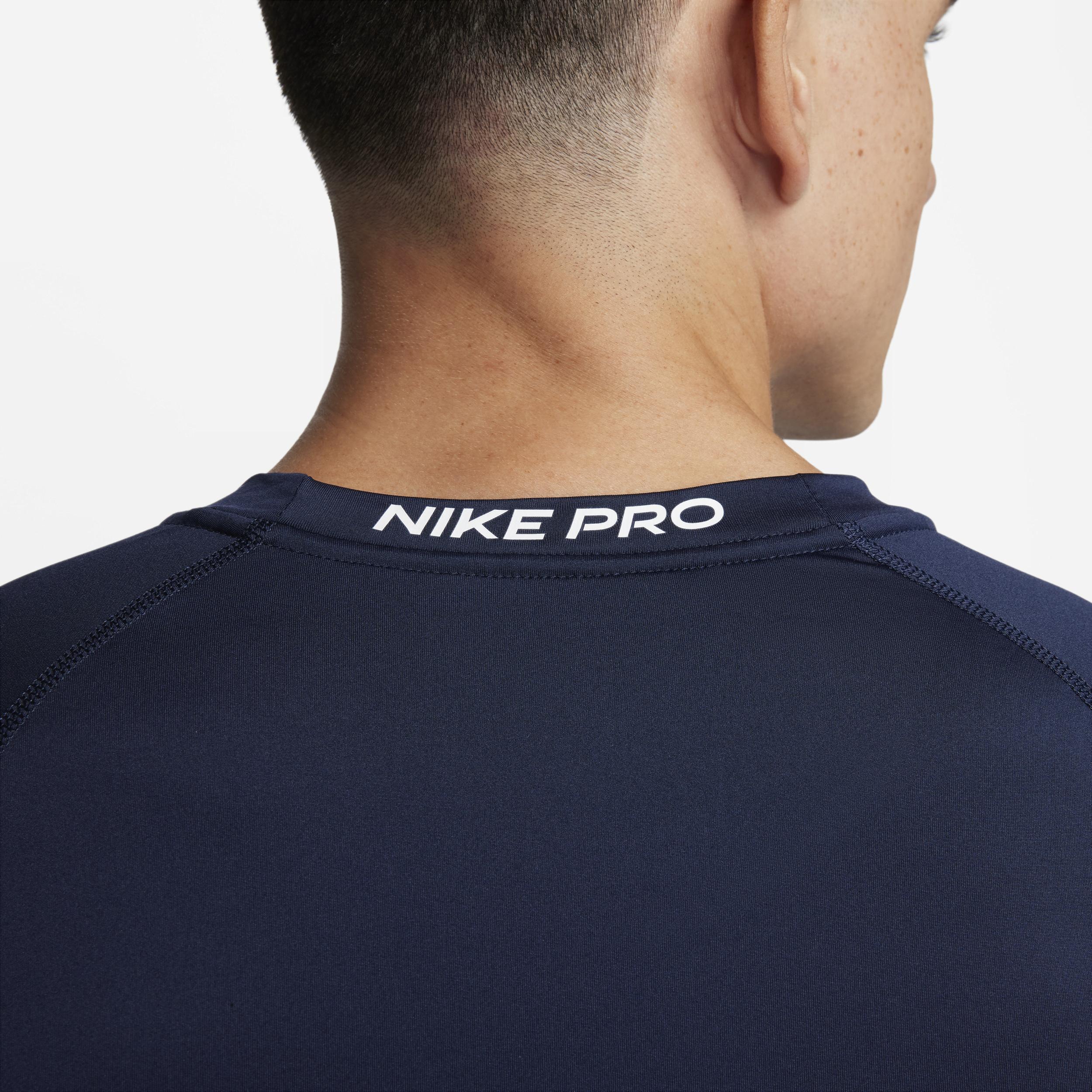 Nike Pro Men's Dri-FIT Slim Short-Sleeve Top Product Image