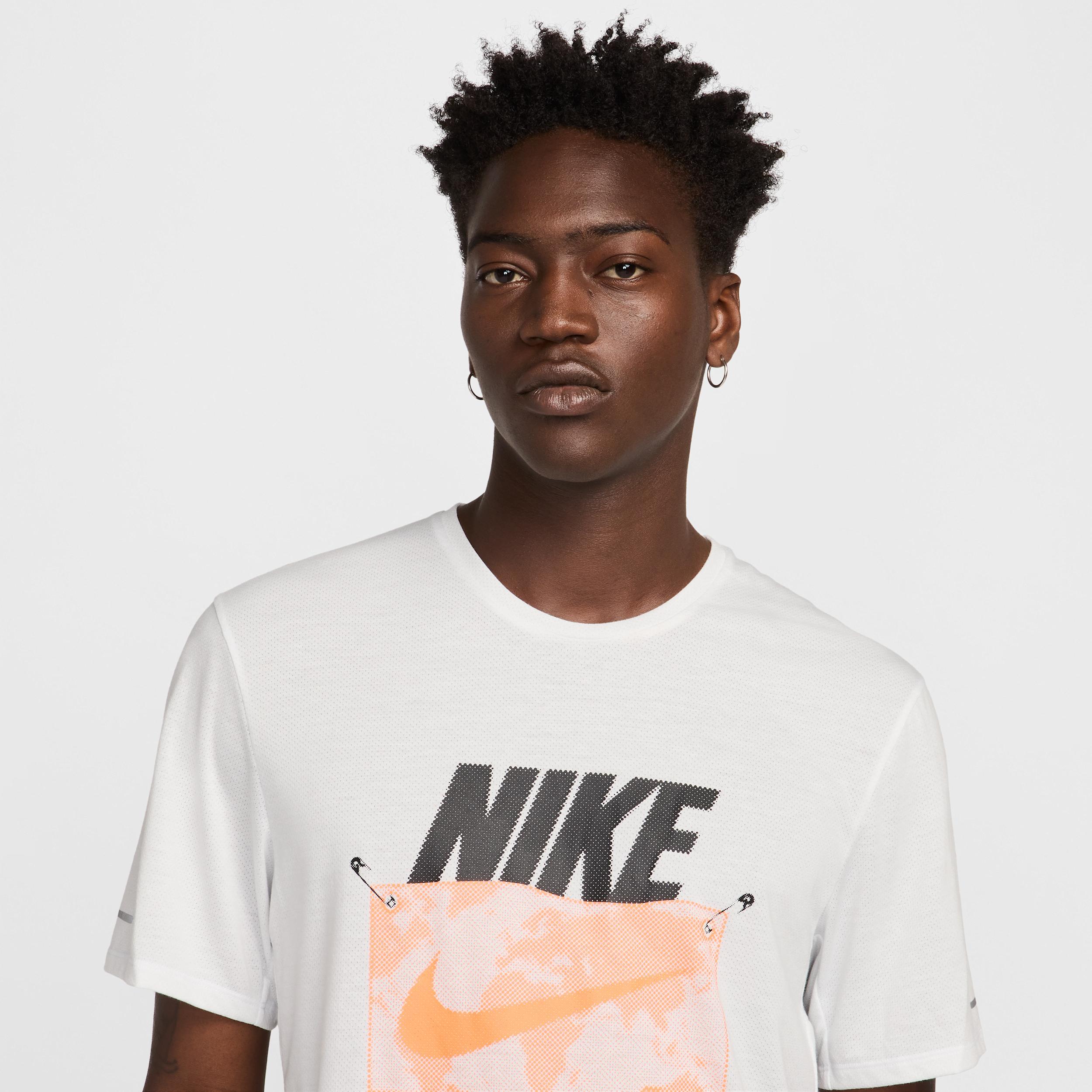 Nike Rise 365 Run Energy Men's Dri-FIT Running Short-Sleeve Top Product Image