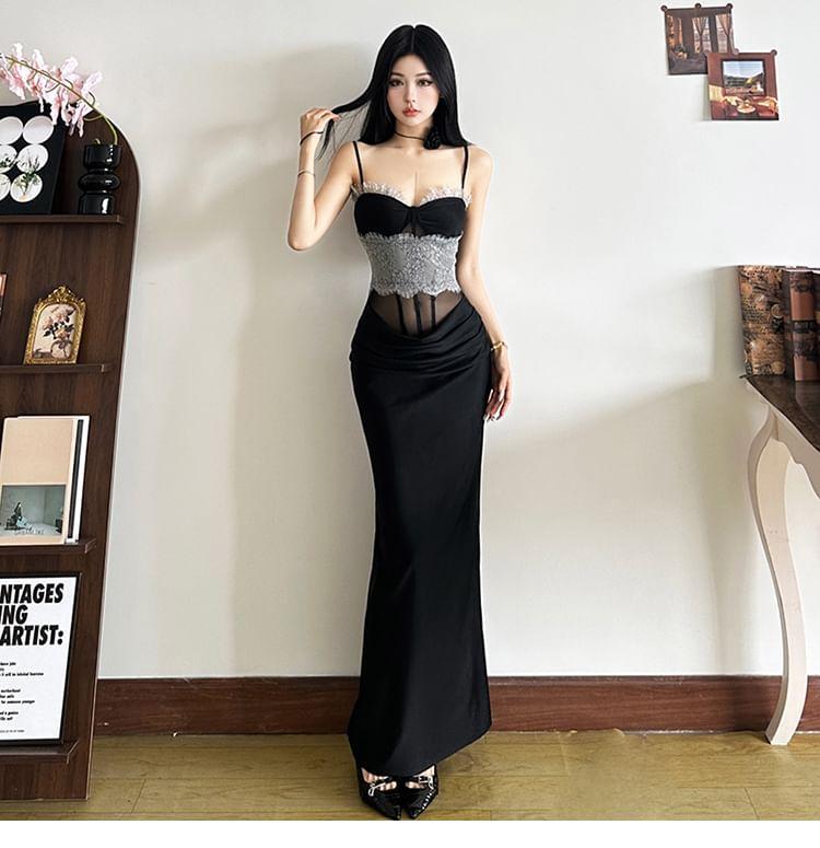 Spaghetti Strap Plain Lace Panel Ruched Maxi Sheath Dress Product Image