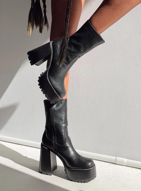 Garbo Boots Black Product Image