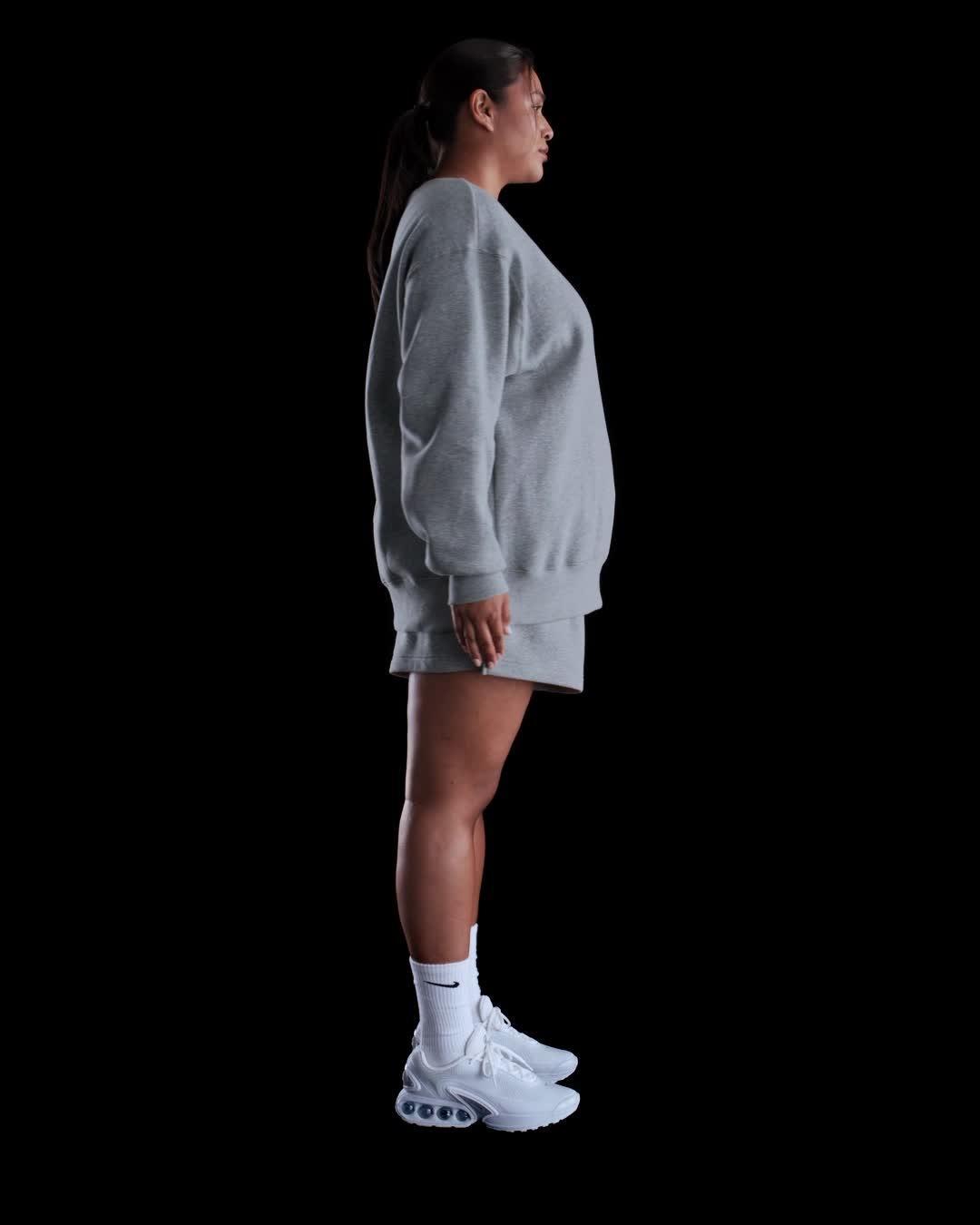 Nike Sportswear Phoenix Fleece Women's Oversized Crew-Neck Sweatshirt (Plus Size) Product Image