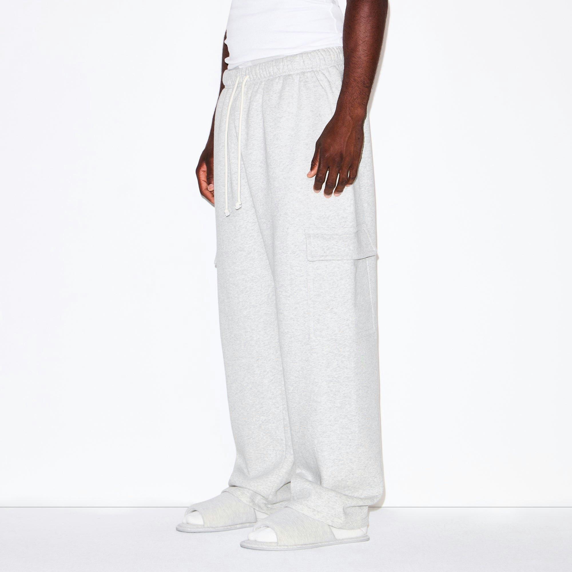 FLEECE LOUNGE MENS CARGO PANT | LIGHT HEATHER GREY Product Image
