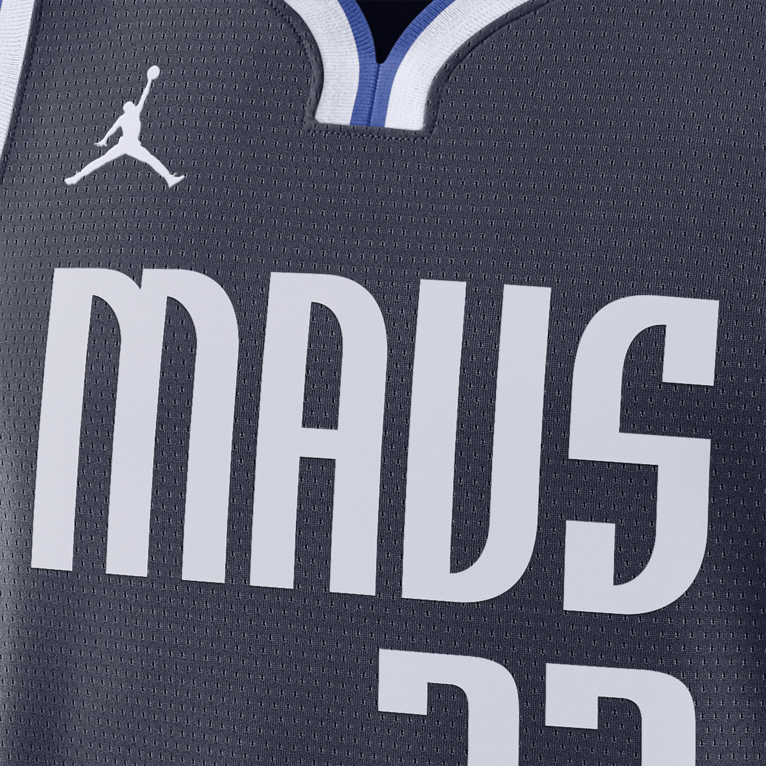 Mens Nike Luka Doncic Royal Dallas Mavericks Swingman Jersey Product Image