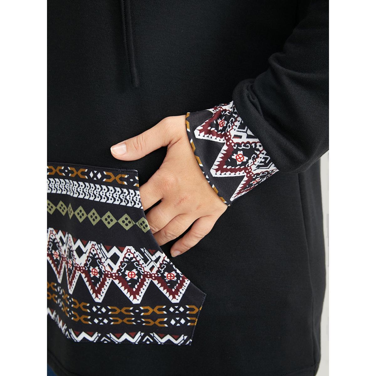 Plus Size Geometric Print Pocket Drawstring Hooded Sweatshirt Women Black Vacation Patchwork Hooded Dailywear Sweatshirts BloomChic 28/5X Product Image