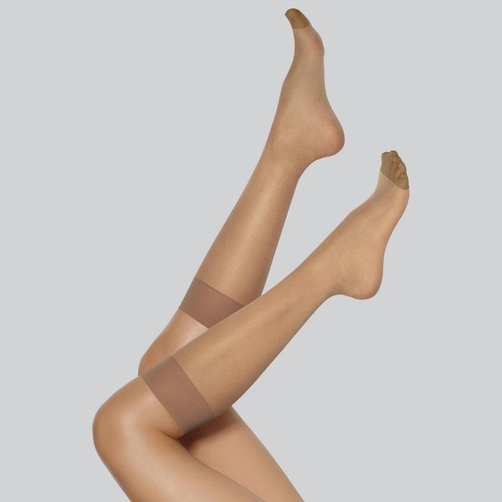 L'eggs Everyday Women's Reinforced Toe 10pk Knee Highs One Size Fits Most: Nylon Stockings, Sheer Knit Hosiery Product Image