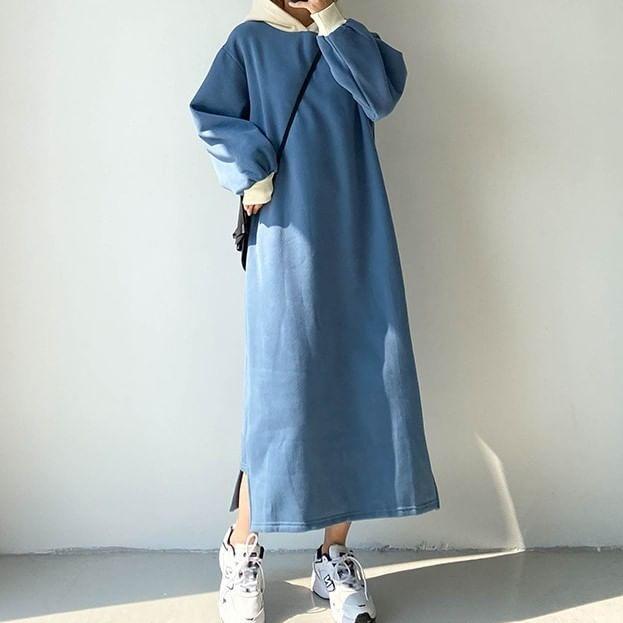 Puff-Sleeve Two-Tone Midi Hoodie Dress Product Image