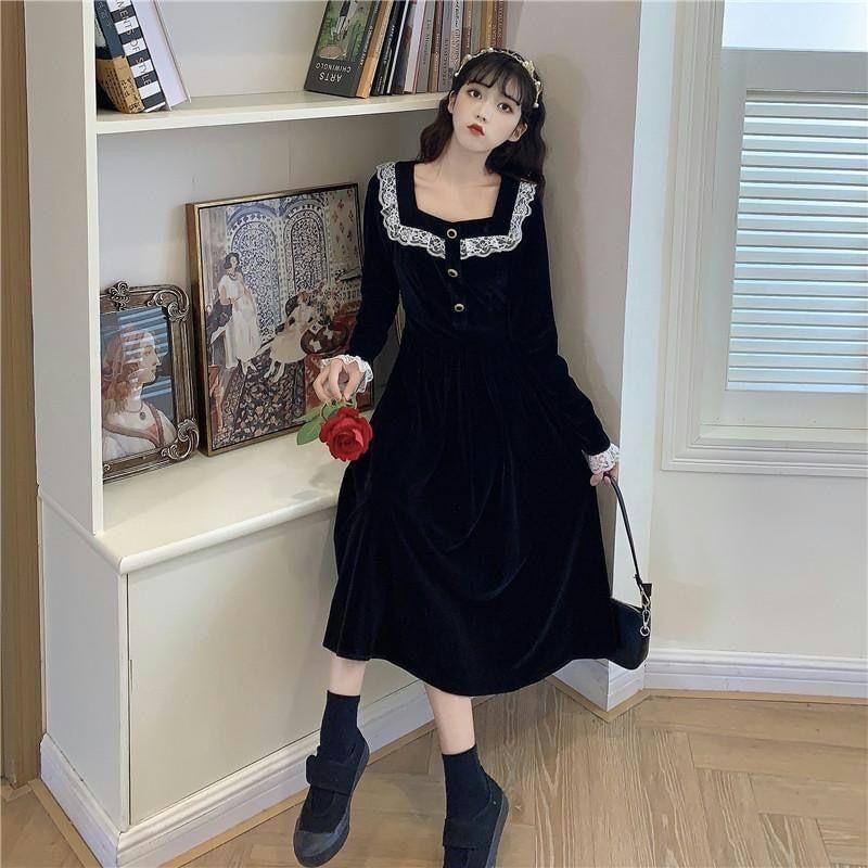 Long-Sleeve Square Neck Plain Lace Trim Midi A-Line Dress Product Image