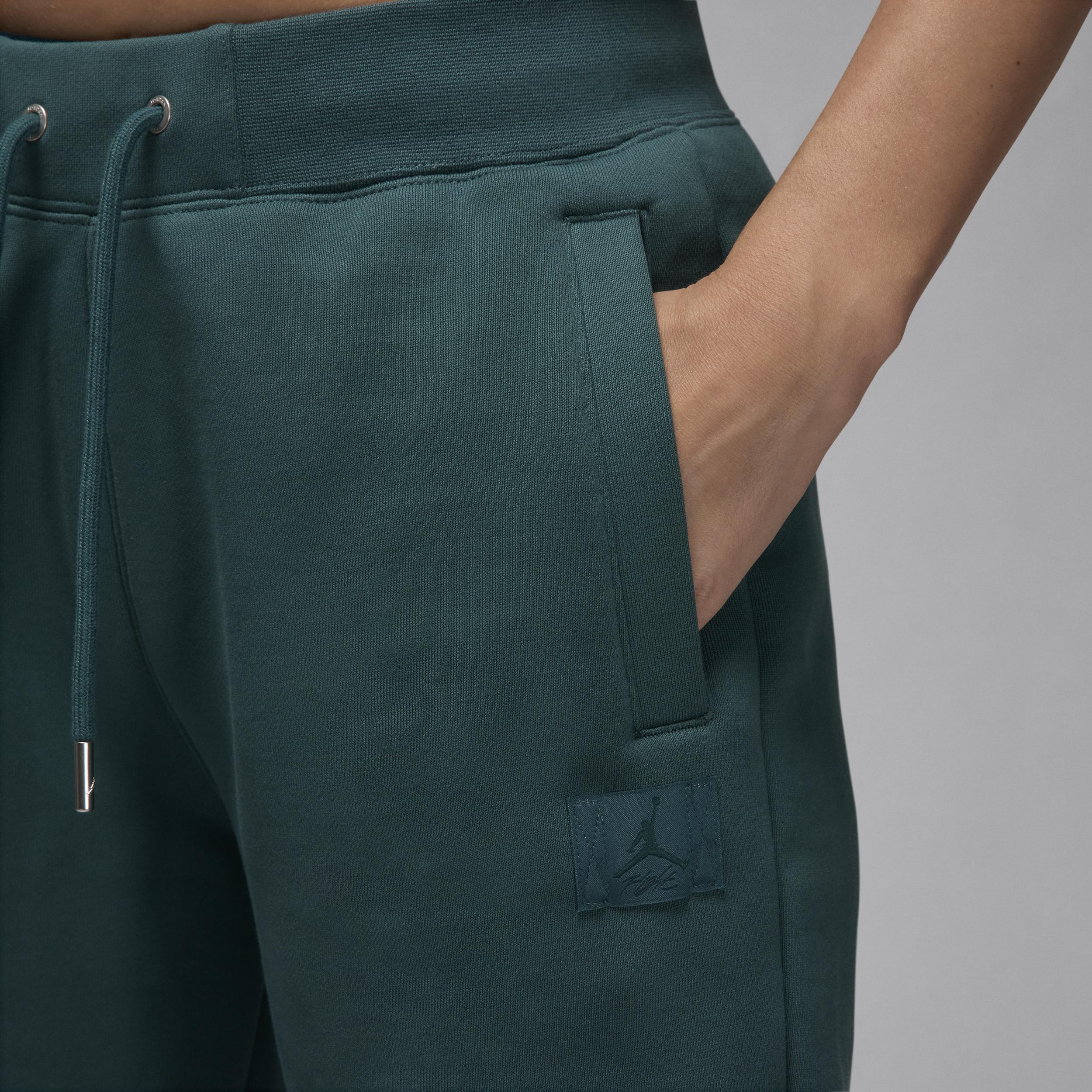 Jordan Flight Fleece Women's Pants Product Image