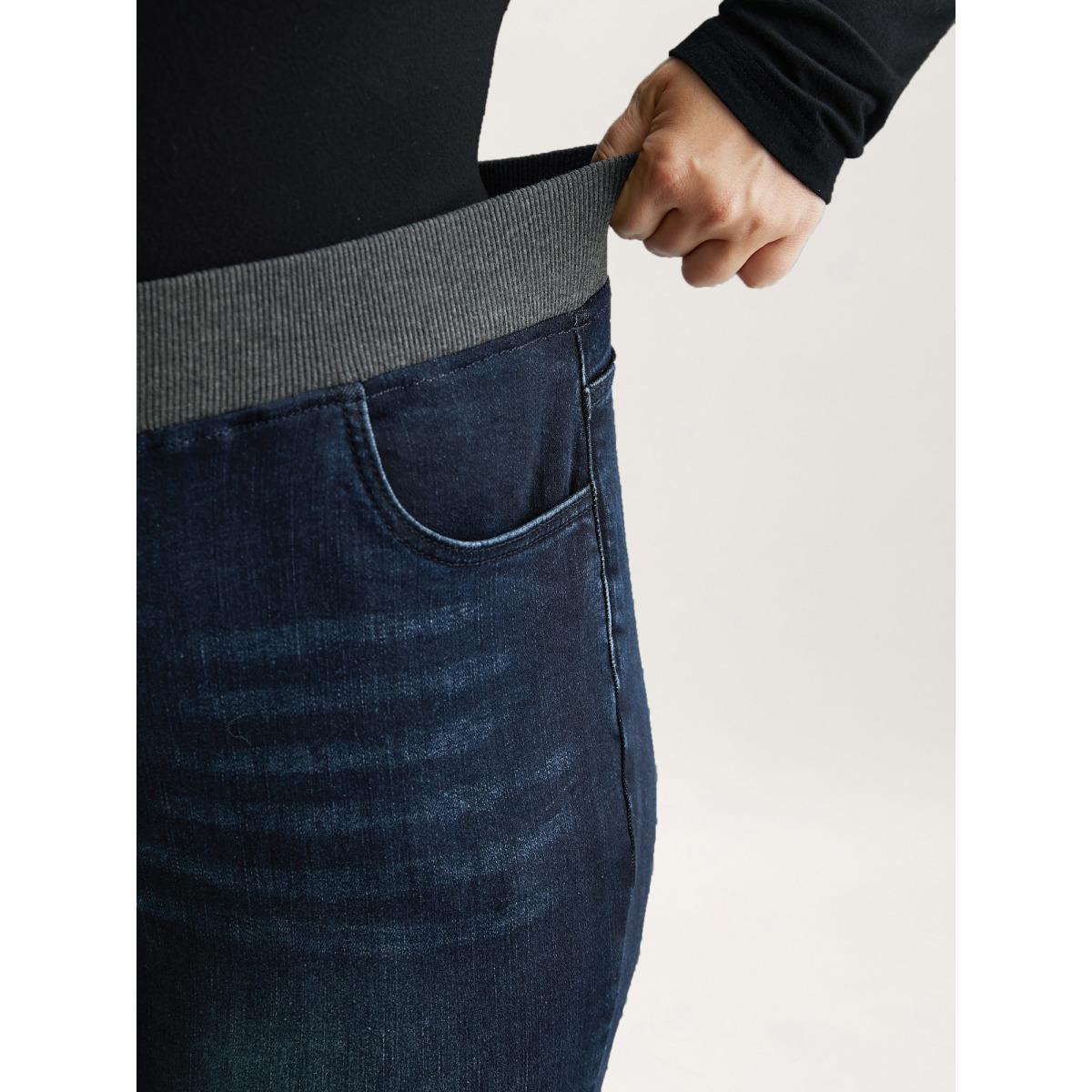 Plus Size Stretchy Whiskered Waist Skinny Knit Jeans Women Darkindigo Elegant Medium stretch Slanted pocket Jeans BloomChic 26/4X Product Image