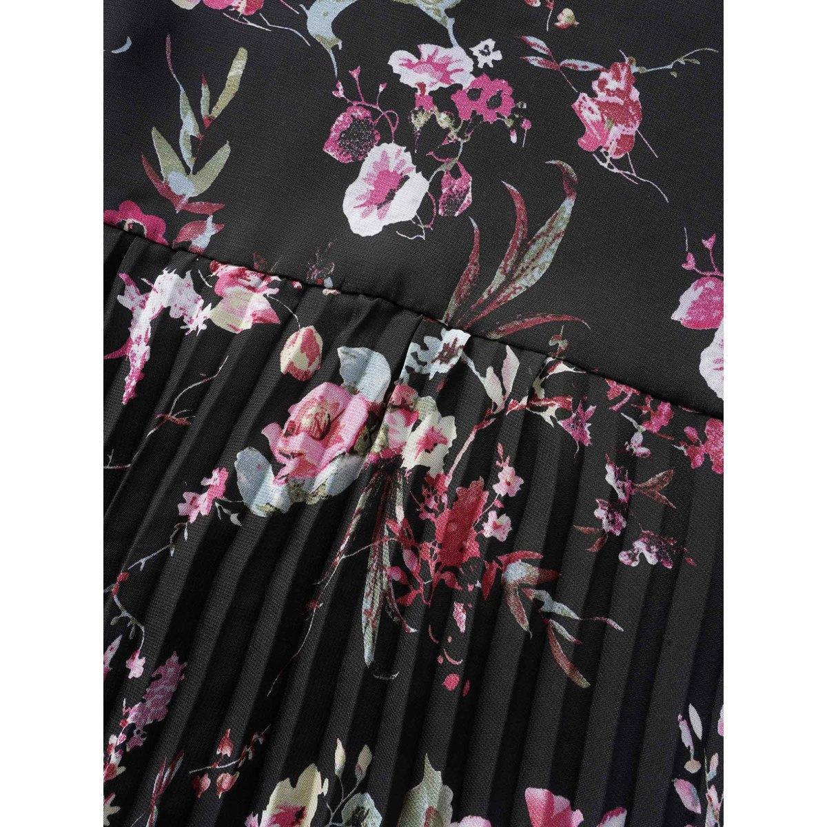 Plus Size Black Chiffon Floral Pleated Pocket Blouse Women Elegant Long Sleeve Flat collar with V-notch Everyday Blouses BloomChic 28/5X Product Image
