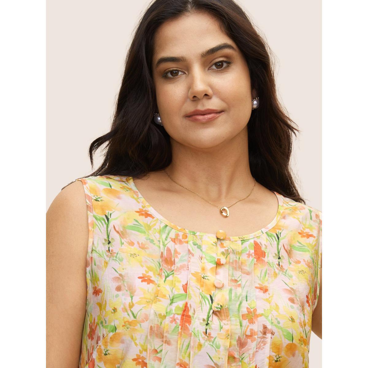 Plus Size Floral Pleated Button Detail Tank Top Women Multicolor Elegant Contrast Round Neck Everyday Tank Tops Camis BloomChic 14-16/1X Product Image
