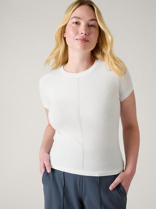 Ascent Seamless Tee Product Image