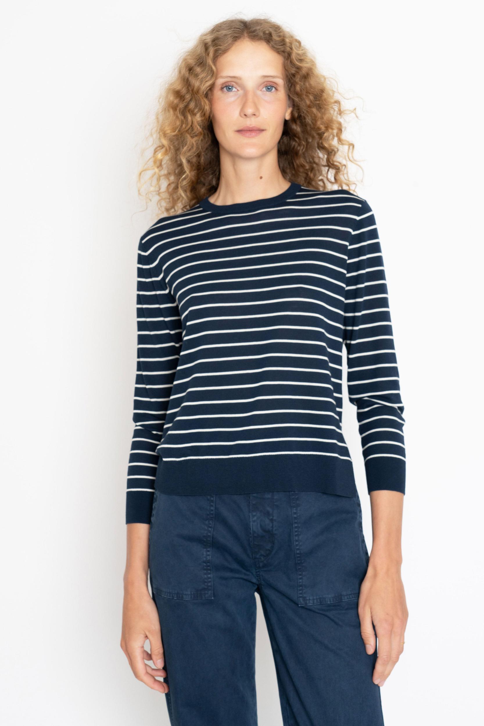 The Larsen - Navy/Cream Product Image