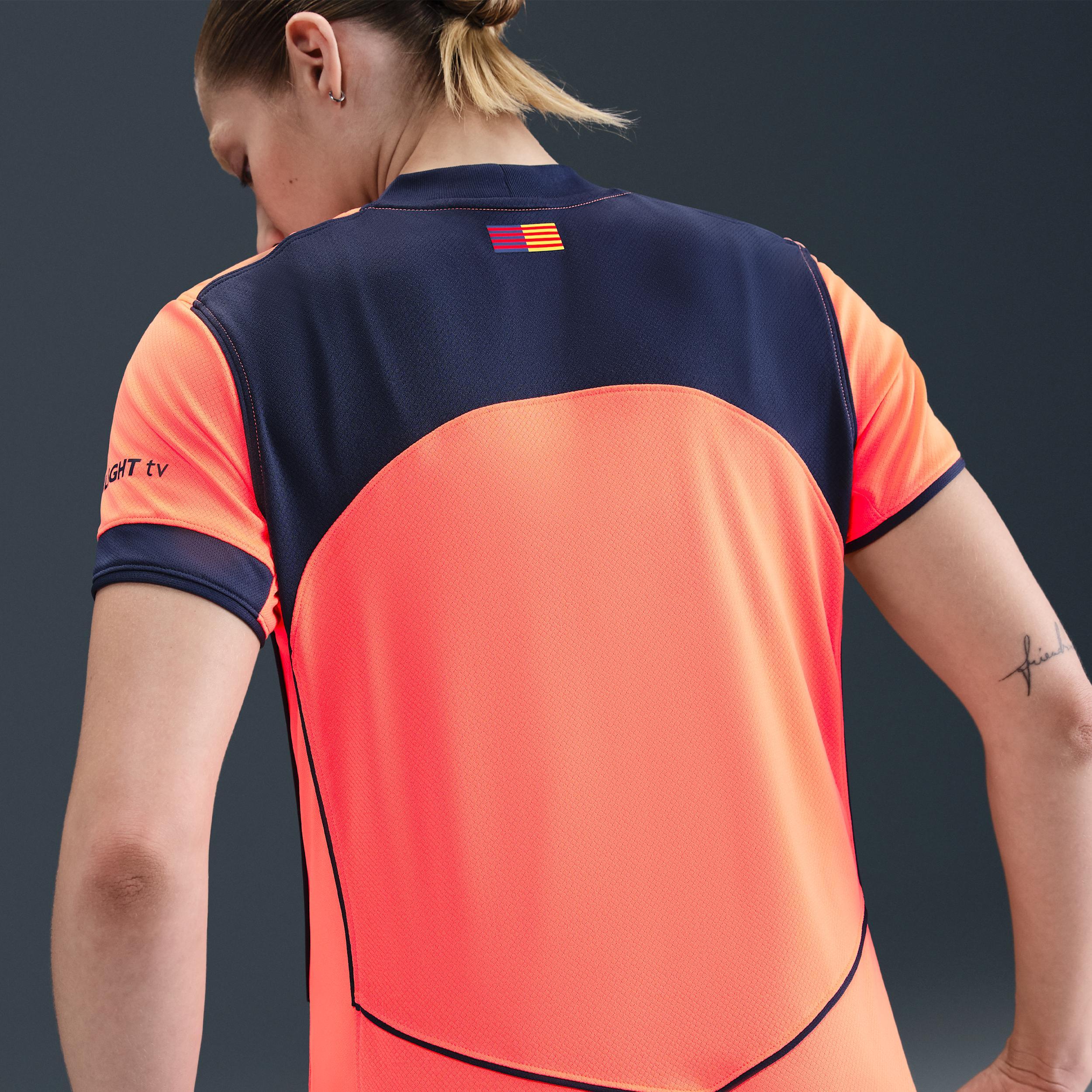 FC Barcelona 2025/26 Stadium Third Women's Nike Dri-FIT Total 90 Soccer Replica Jersey Product Image