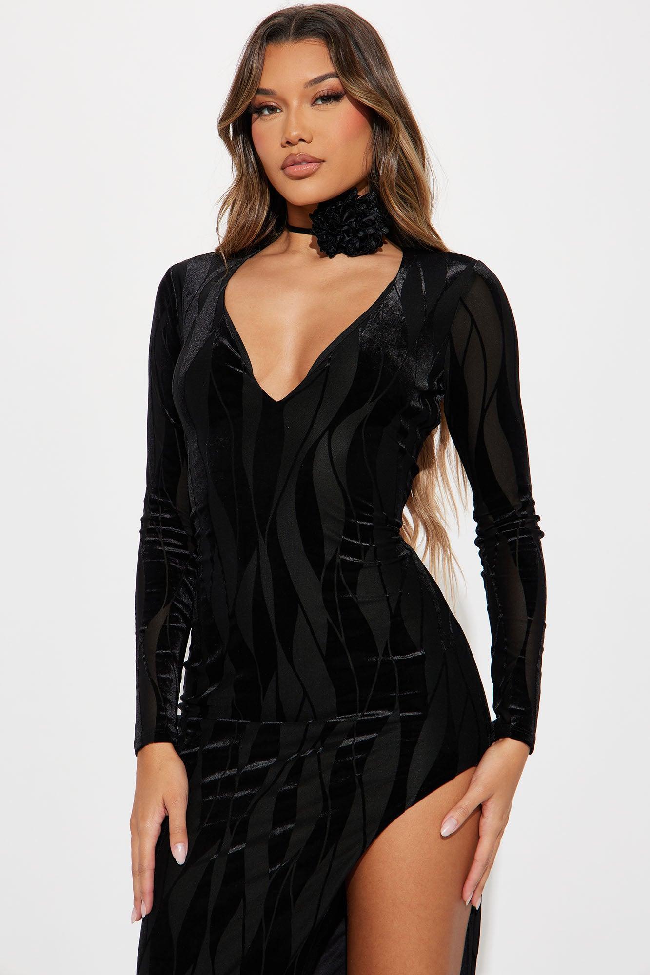 Naomi Velvet Midi Dress - Black Product Image
