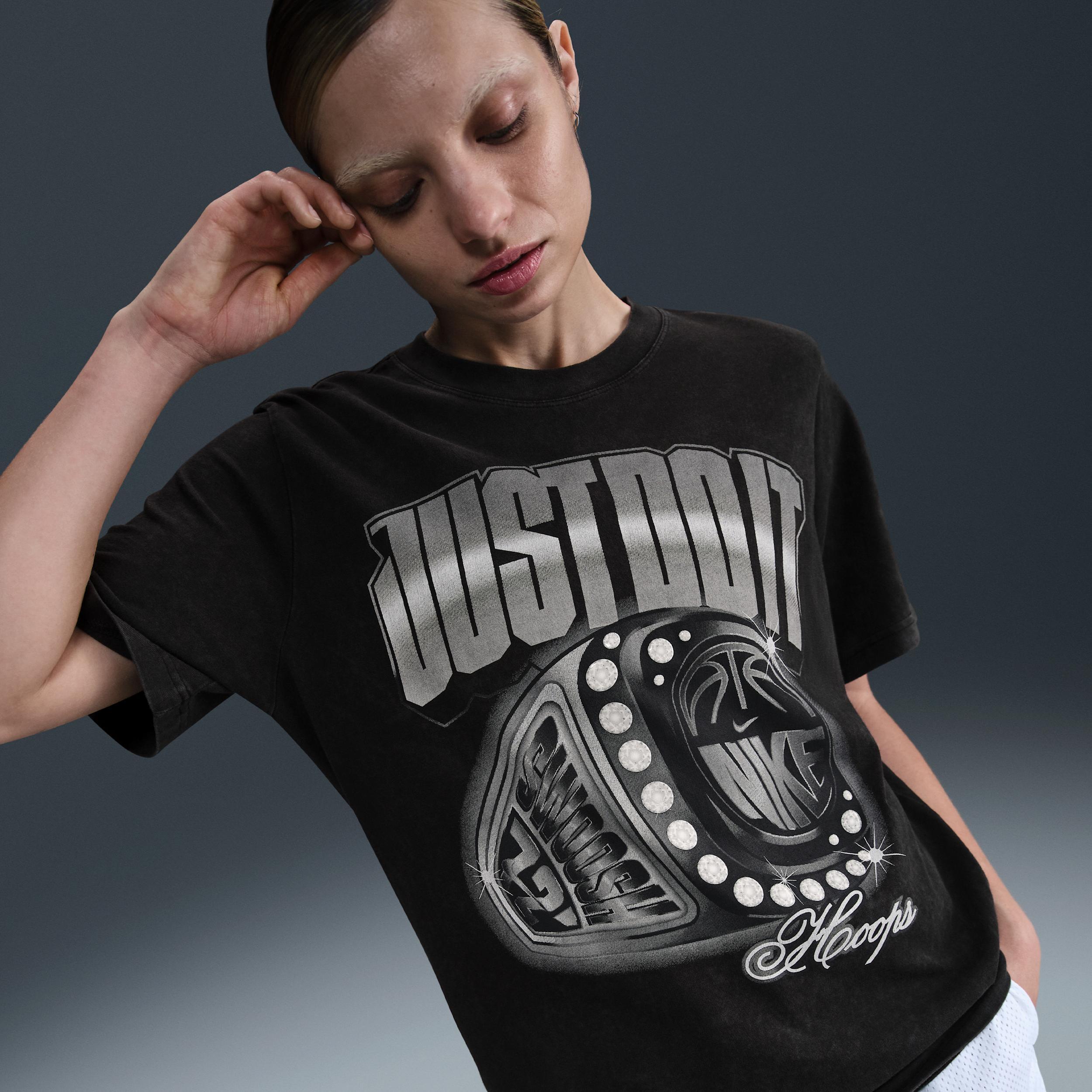 Nike Women's Loose Short-Sleeve Basketball T-Shirt Product Image
