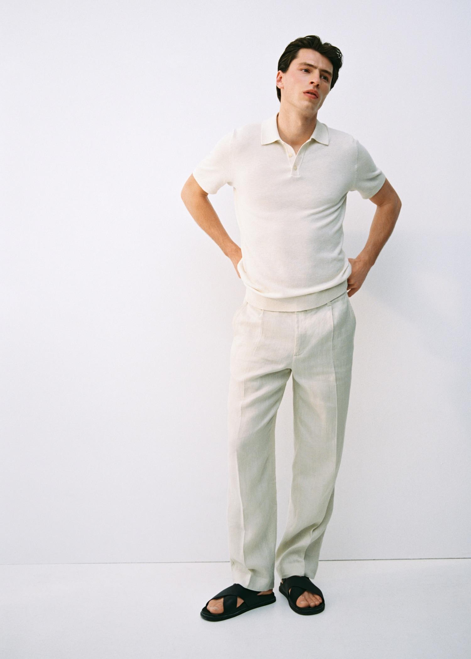 Structured knitted slim-fit polo shirt - Men | MANGO USA Product Image