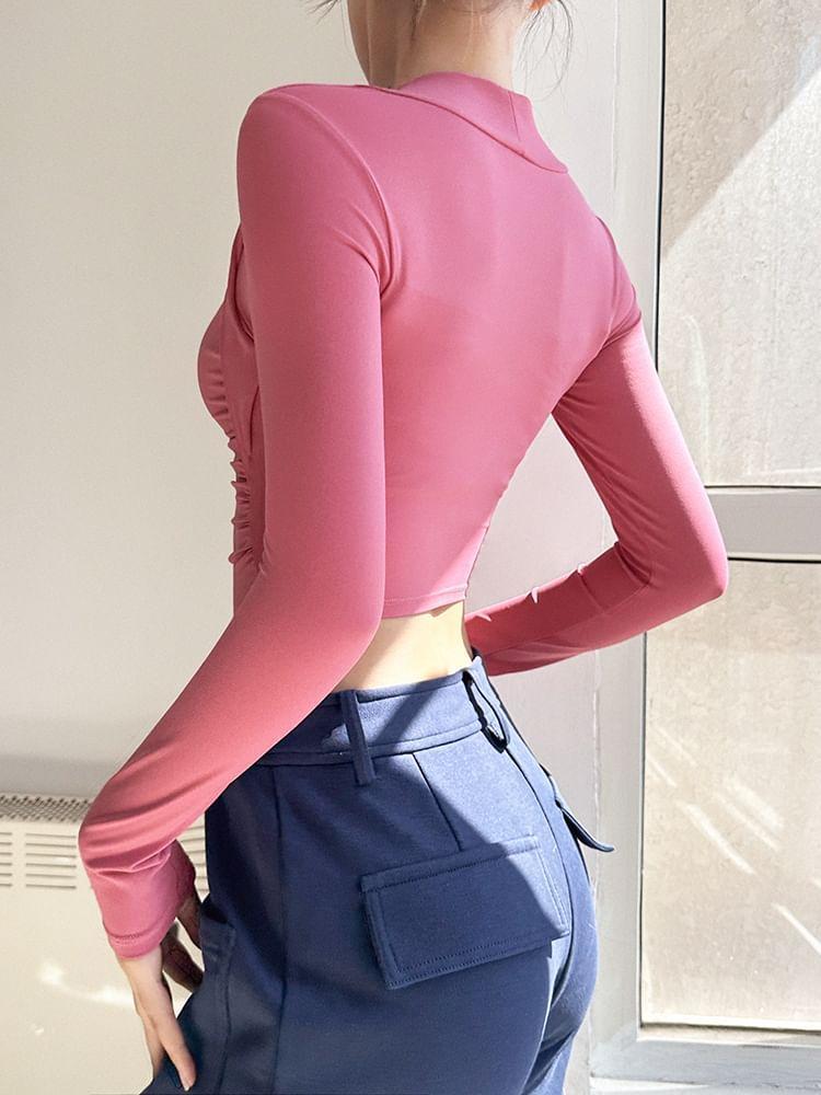 Long-Sleeve Queen Anne-Neckline Plain Shirred Sports T-Shirt Product Image