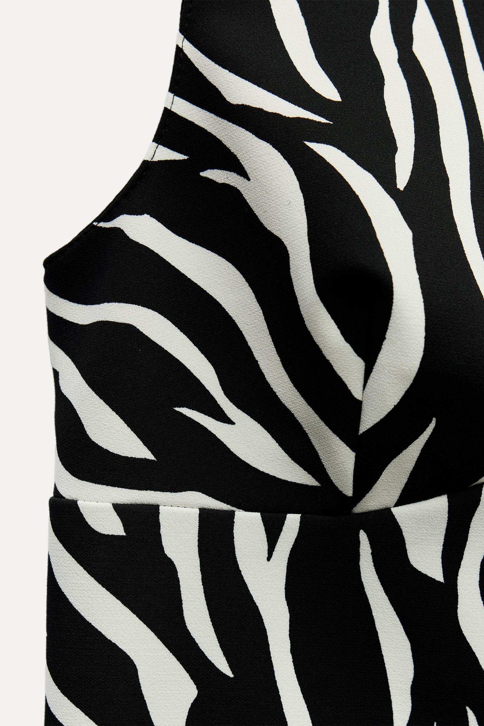 ANIMAL PRINT TOP Product Image