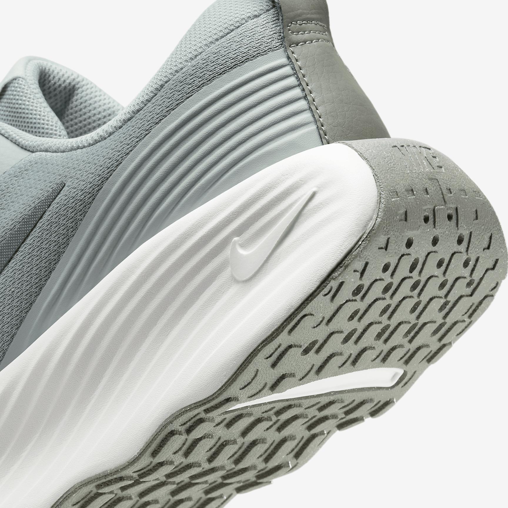 Nike Promina Men's Walking Shoes Product Image