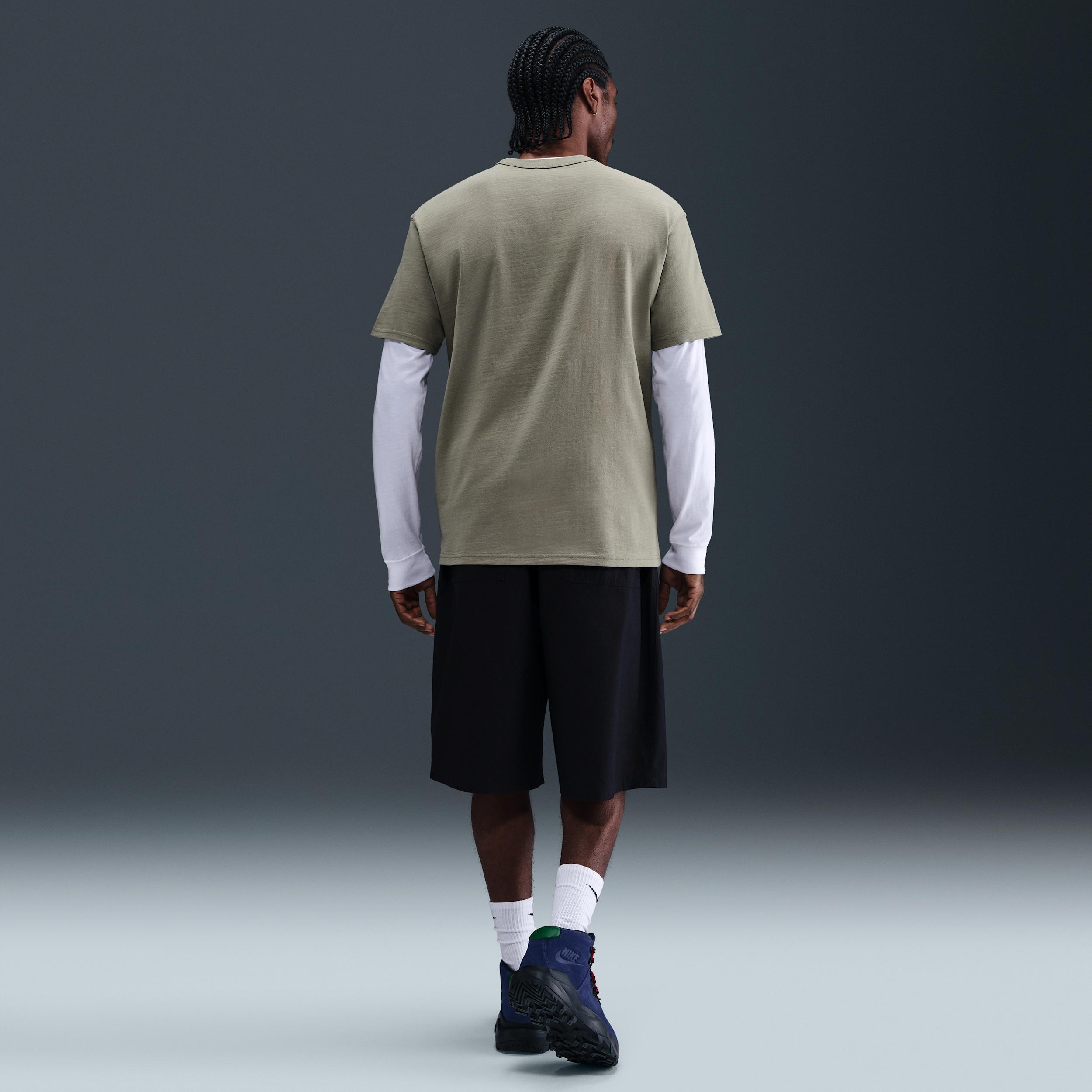Nike Sportswear Premium Essentials Men's T-shirt Product Image