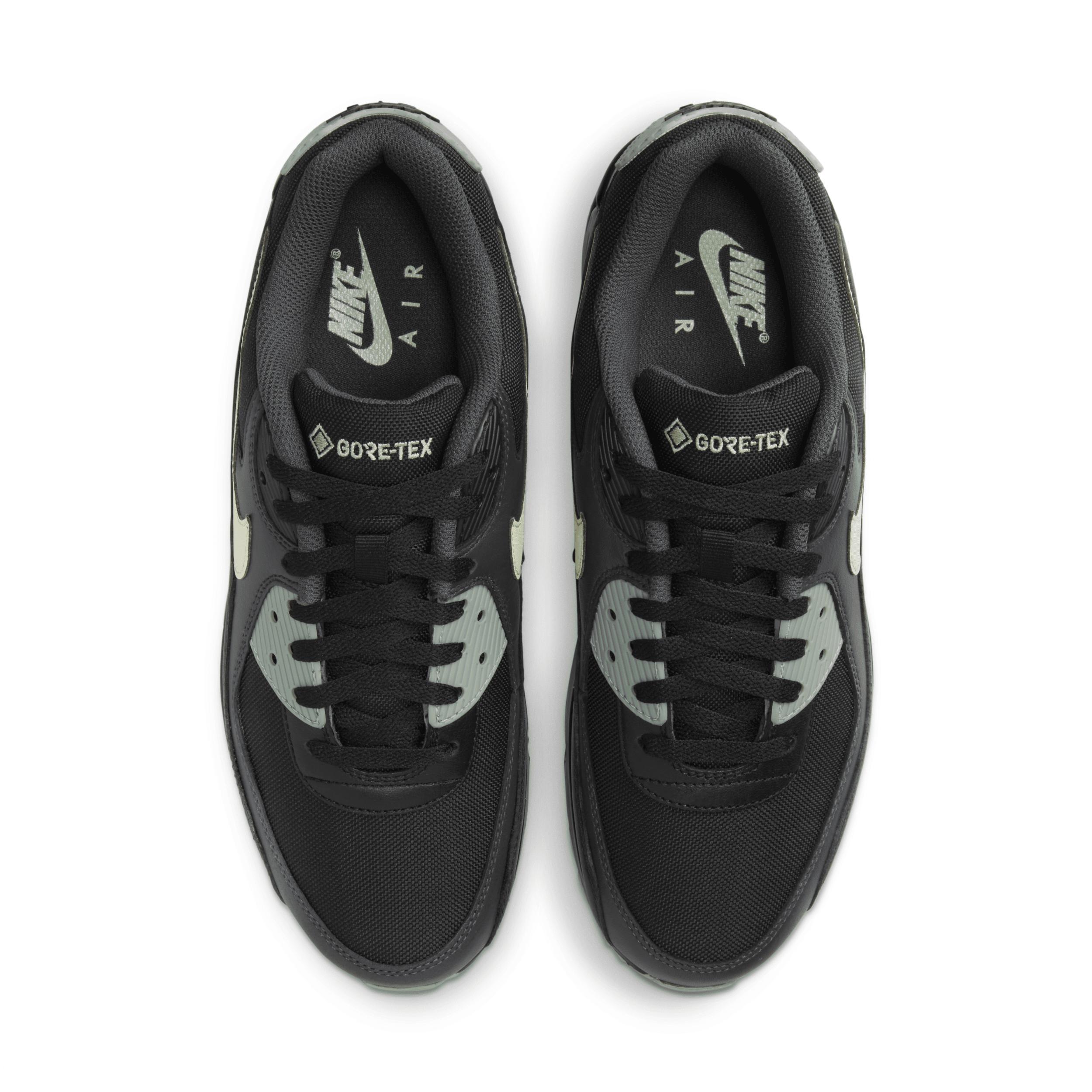 Nike Air Max 90 GORE-TEX Men's Winterized Shoes Product Image