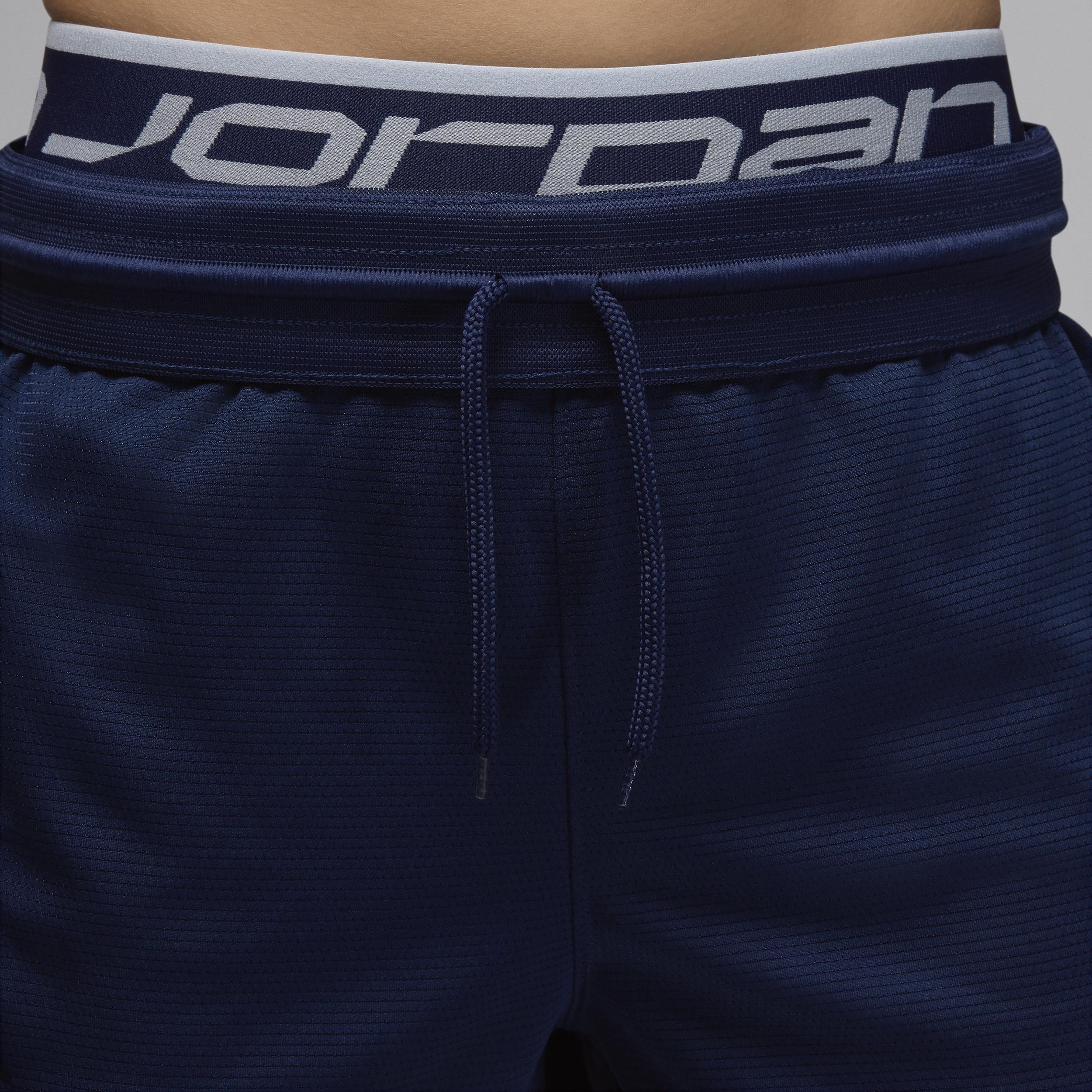 Women's Jordan Sport 4" Diamond Shorts Product Image