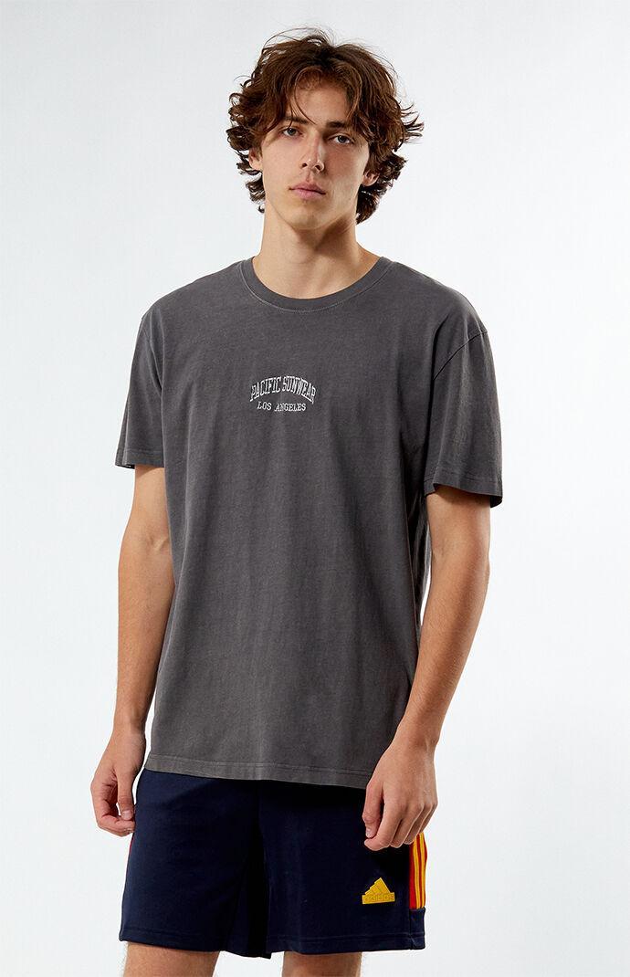 Men's Los Angeles Embroidered Vintage Wash T-Shirt Product Image