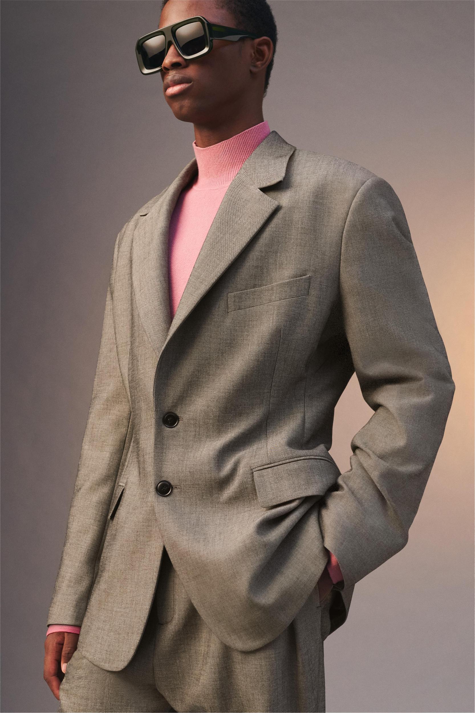 FITTED BLAZER LIMITED EDITION Product Image