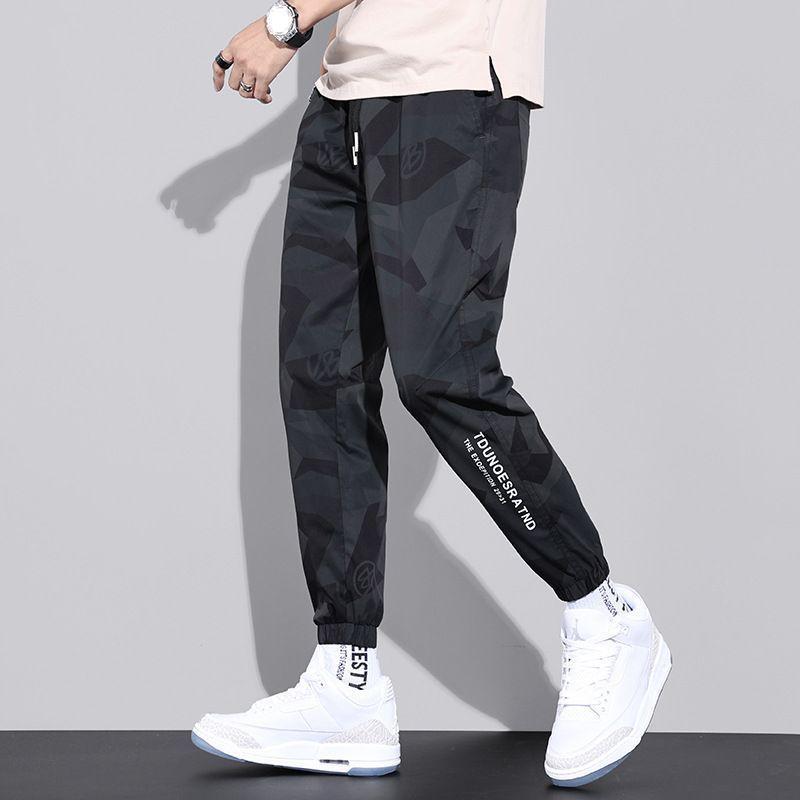 Print Straight-Leg Jogger Pants Product Image